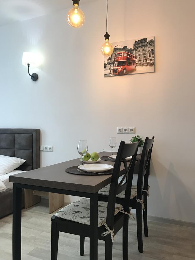 Святобор Lux Apartments Kiev Buitenkant foto