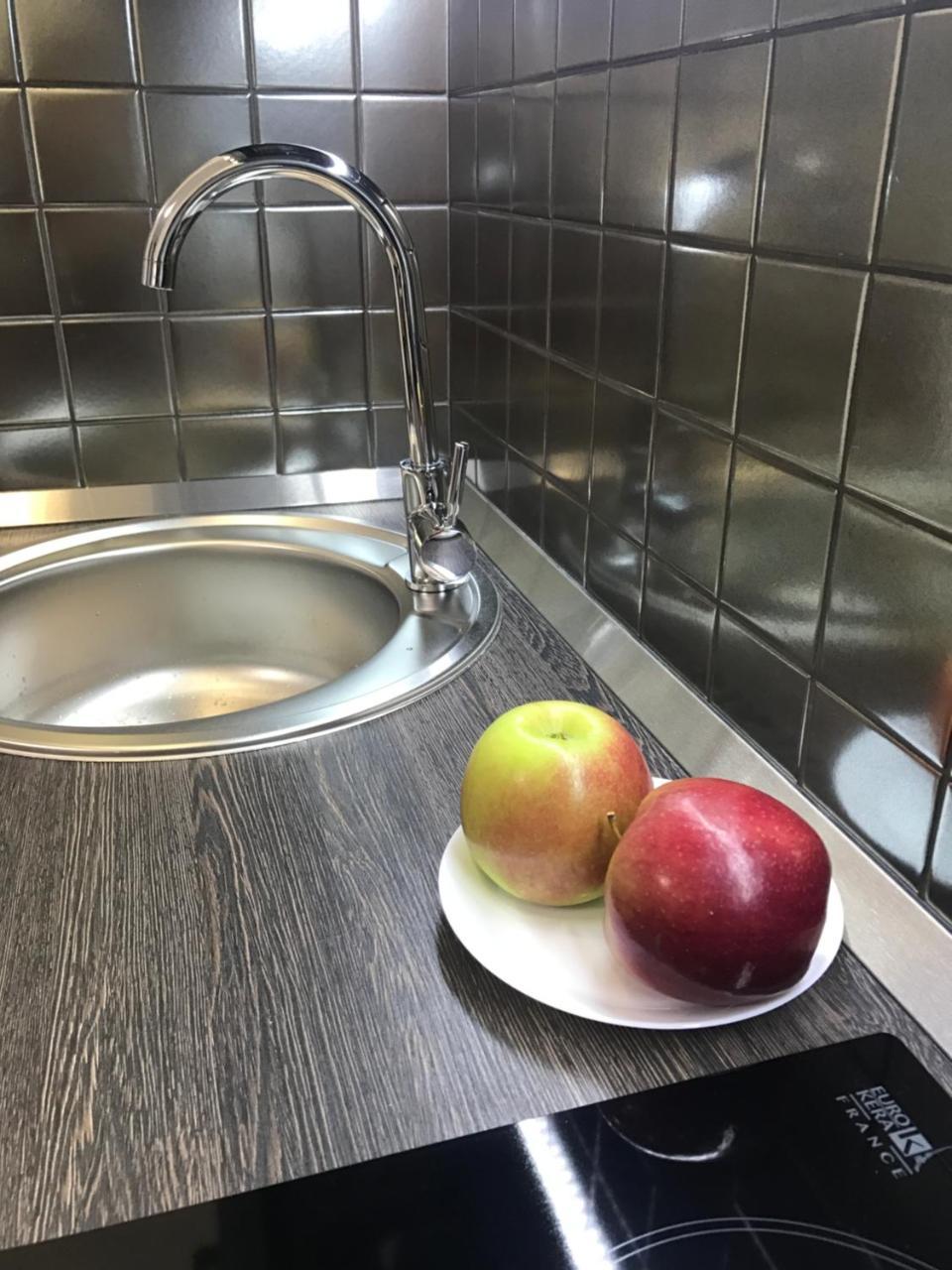 Святобор Lux Apartments Kiev Buitenkant foto