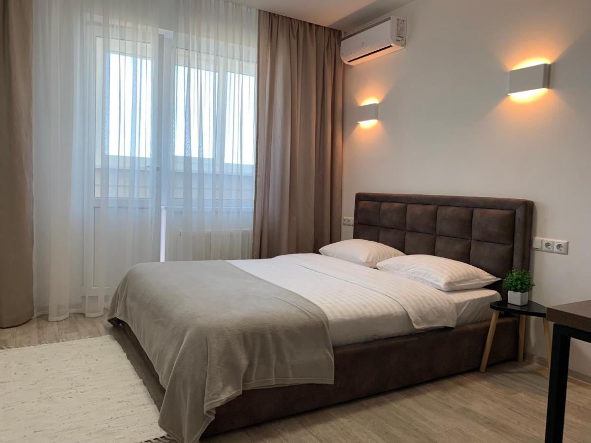 Святобор Lux Apartments Kiev Buitenkant foto